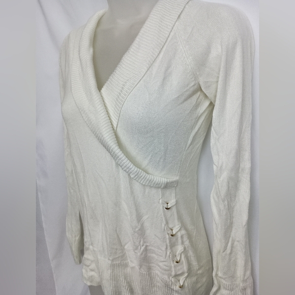 WHITE HOUSE BLACK MARKET Cream Knit Lace Top (#1,542) - Picture 6 of 10